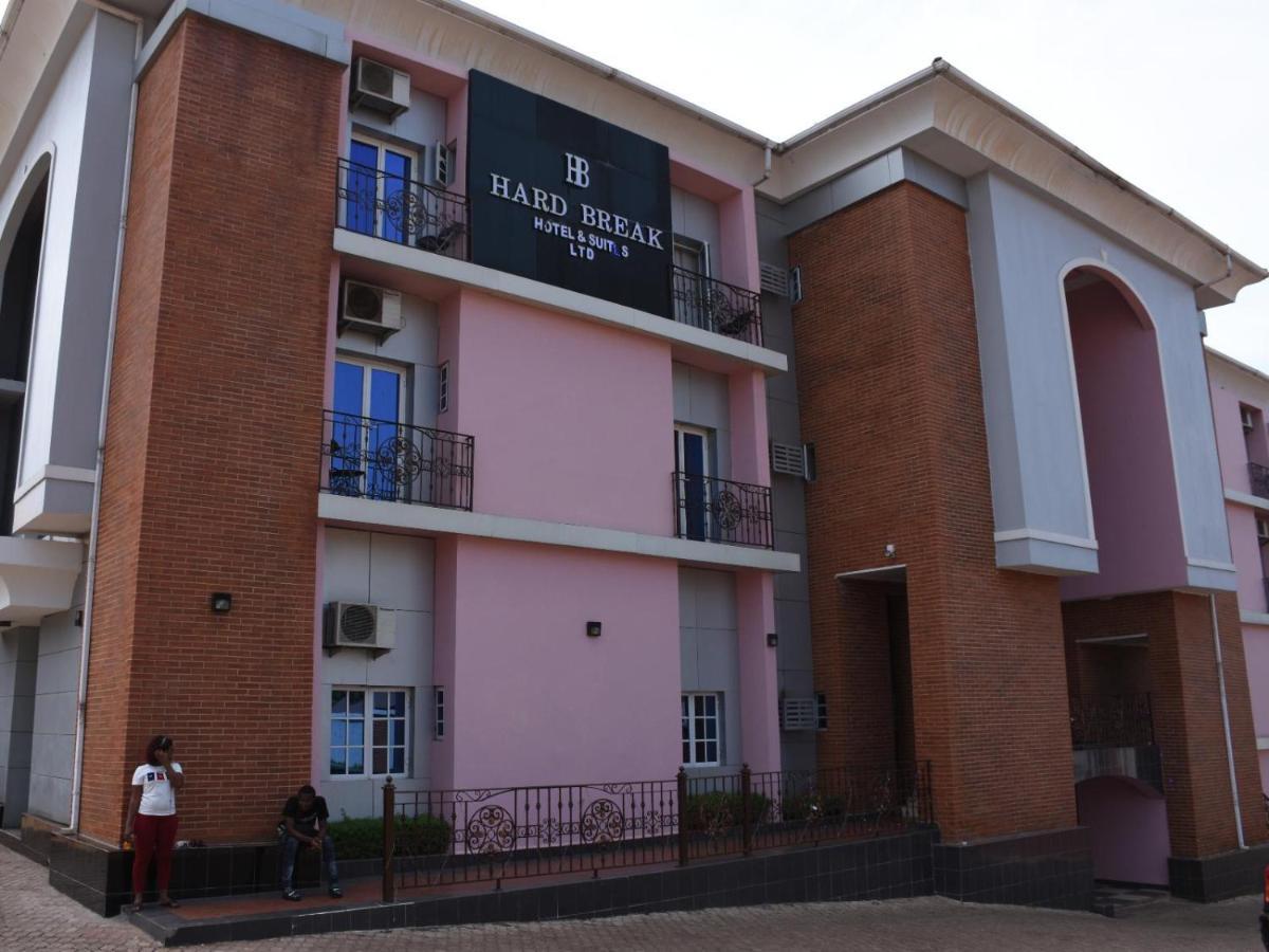 Hard Break Hotel Enugu Ngoại thất bức ảnh